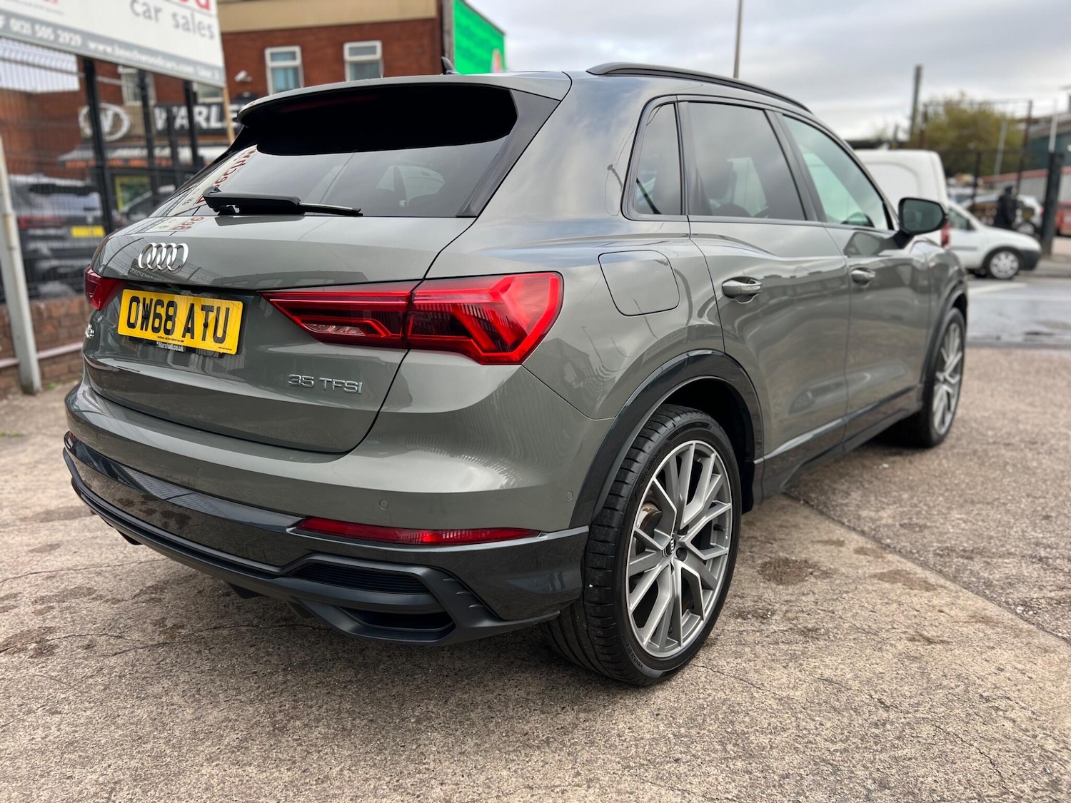 Used Audi Q3 2019 for sale - 77040031: Photo 10