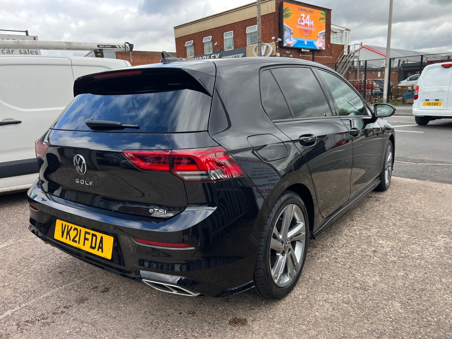 Used Volkswagen Golf 2021 for sale - 77039678: Photo 8