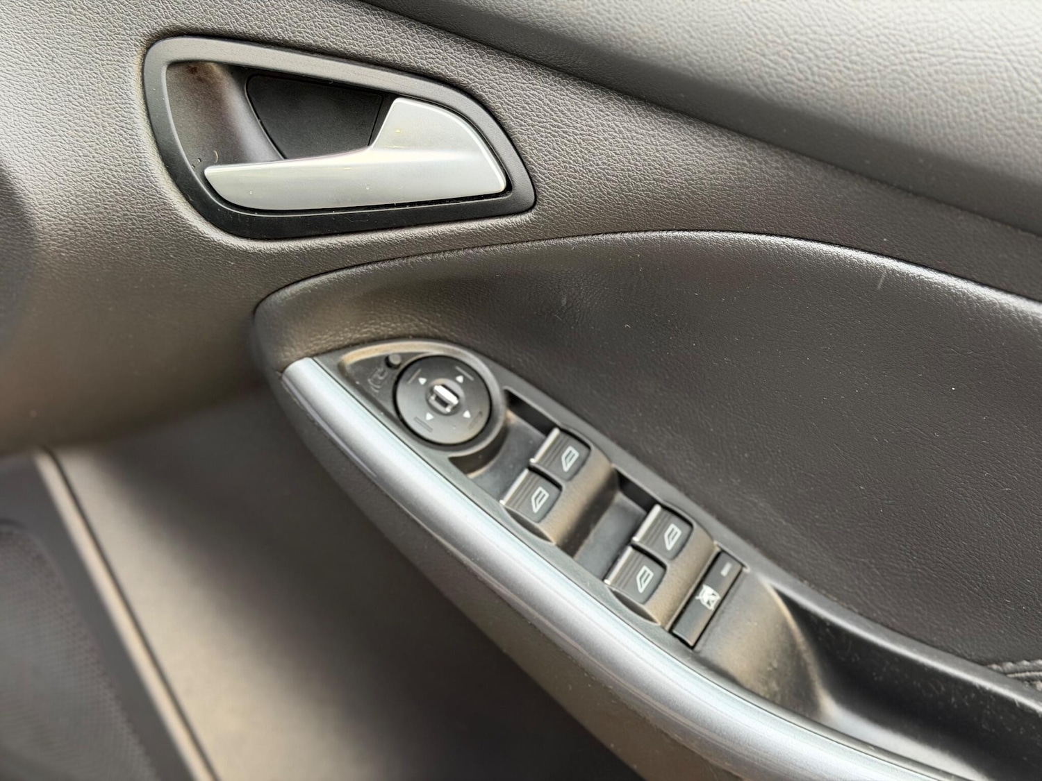 Used Ford Focus 2014 for sale - 77081427: Photo 22