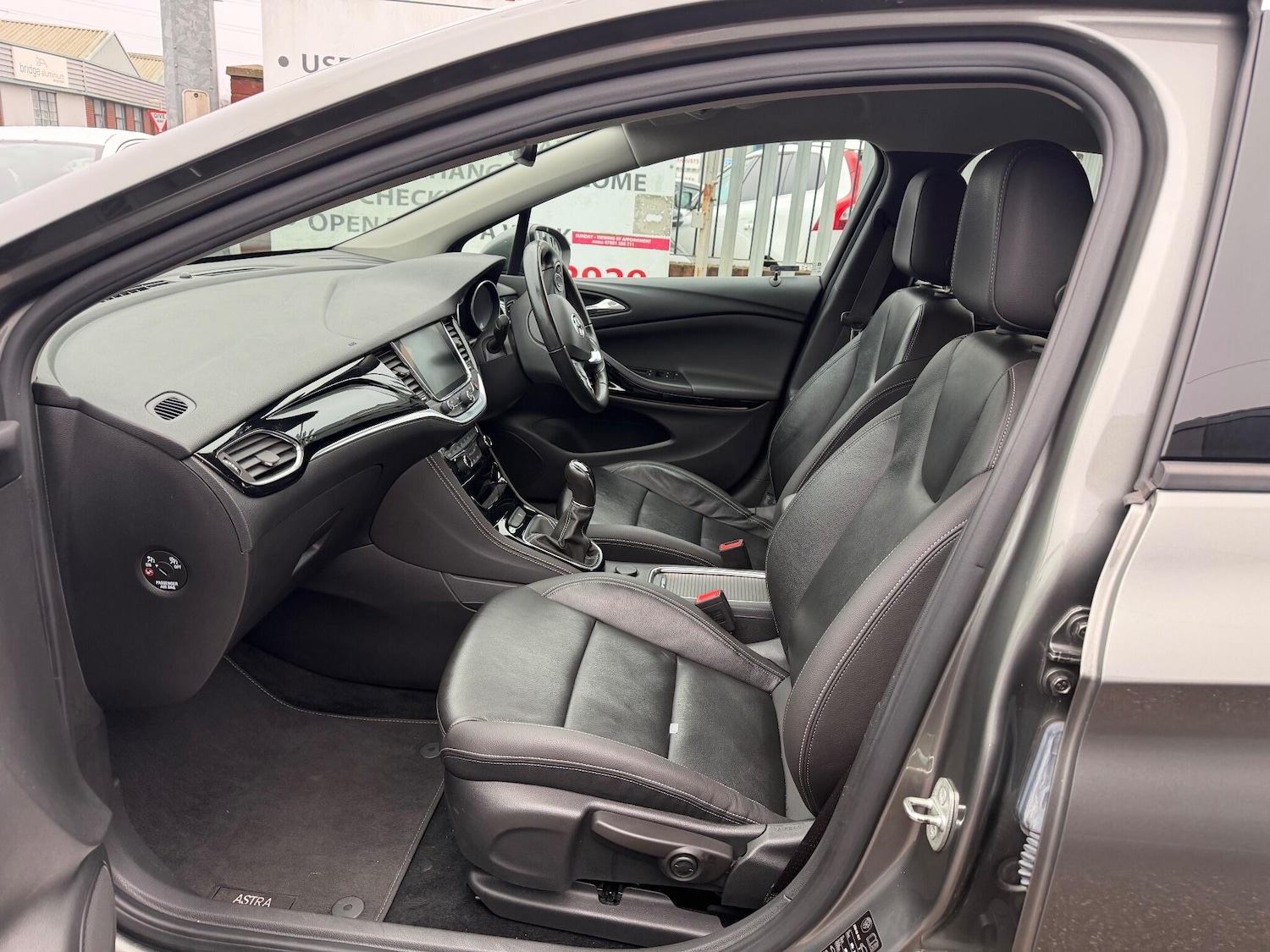 Used Vauxhall Astra 2018 for sale - 77039926: Photo 7