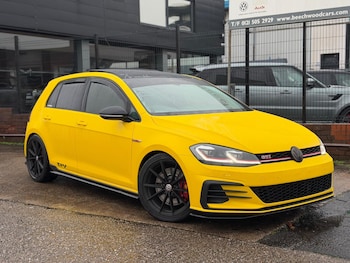 Used Volkswagen Golf 2019 for sale - 77040962: Photo