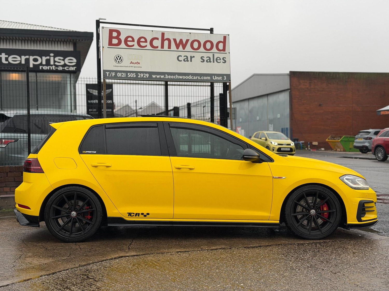 Used Volkswagen Golf 2019 for sale - 77040962: Photo 2