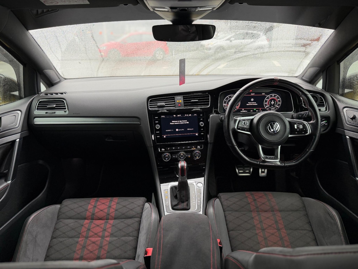 Used Volkswagen Golf 2019 for sale - 77040962: Photo 32