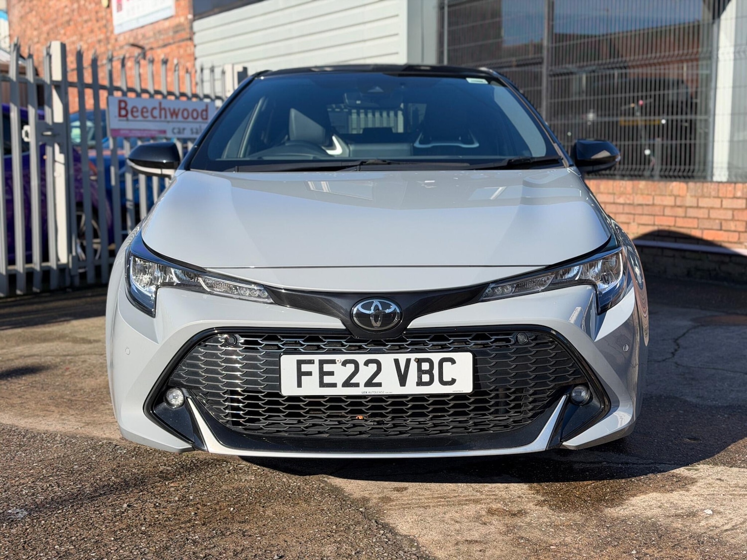 Used Toyota Corolla for sale - 77575341: Photo 2