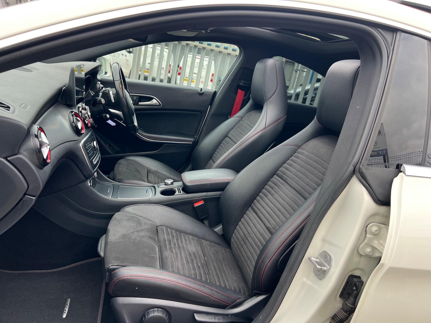 Used Mercedes-Benz CLA 2017 for sale - 77343918: Photo 19