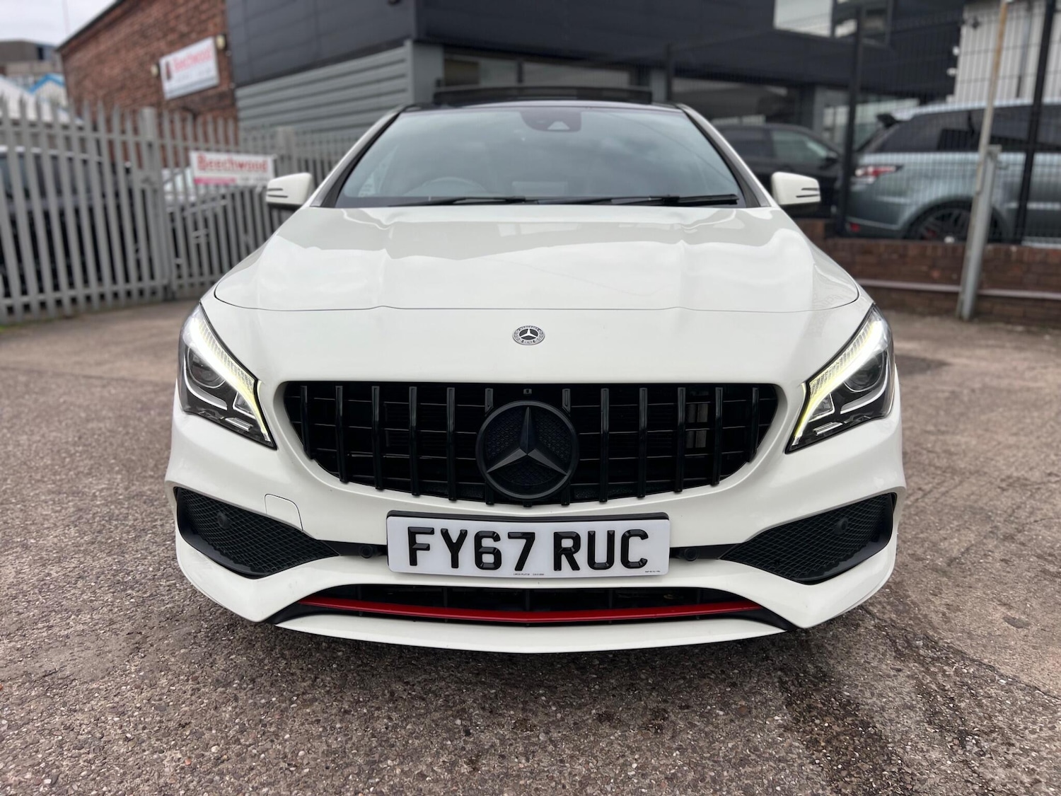 Used Mercedes-Benz CLA 2017 for sale - 77343918: Photo 2