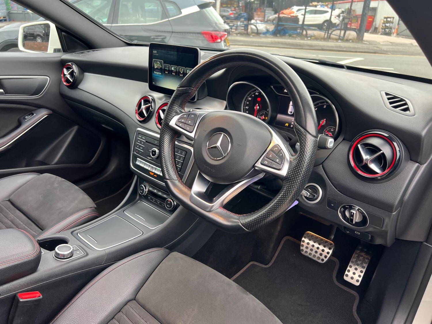 Used Mercedes-Benz CLA 2017 for sale - 77343918: Photo 8