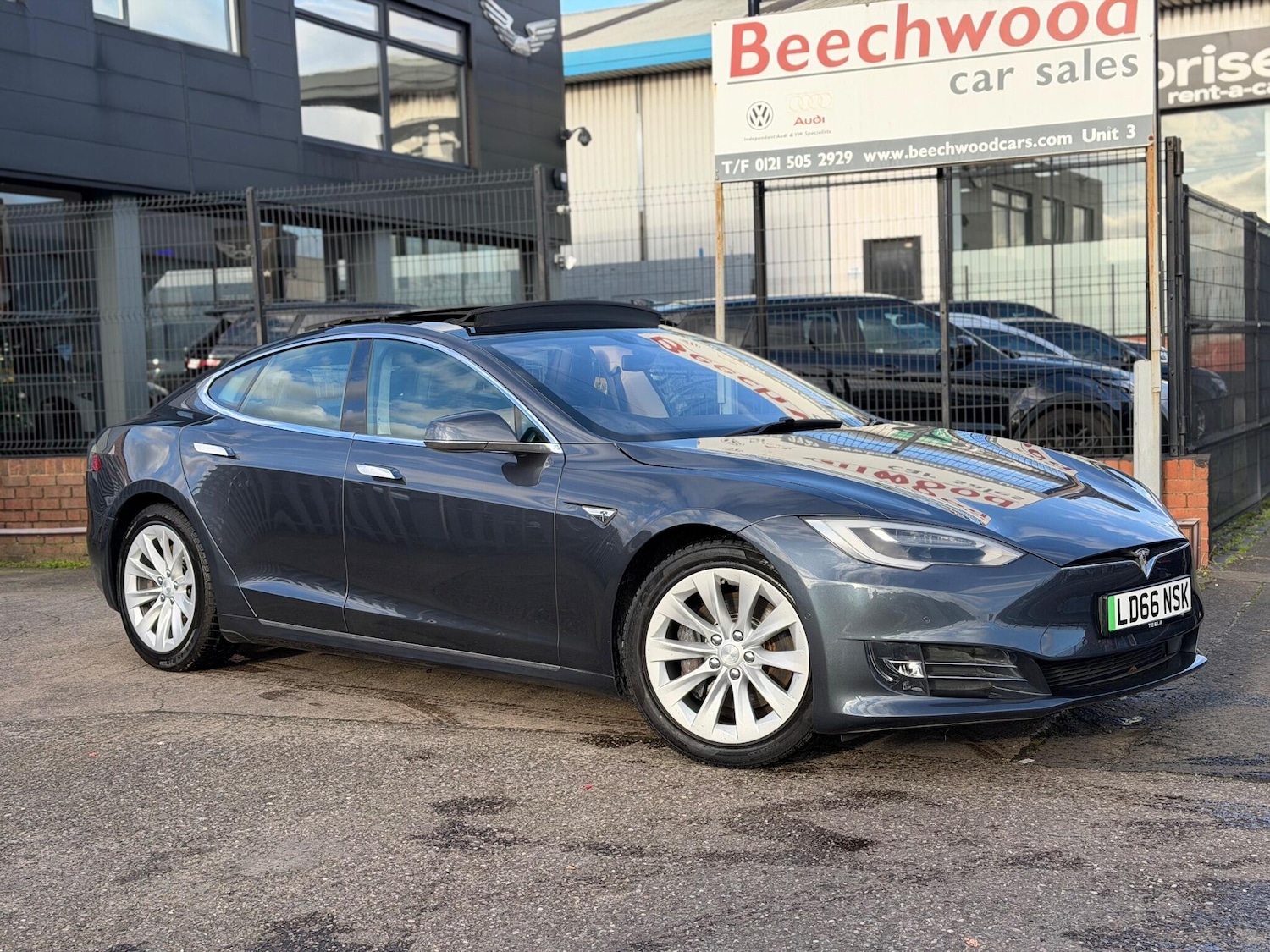 Used Tesla Model S for sale - 77278556: Photo 1