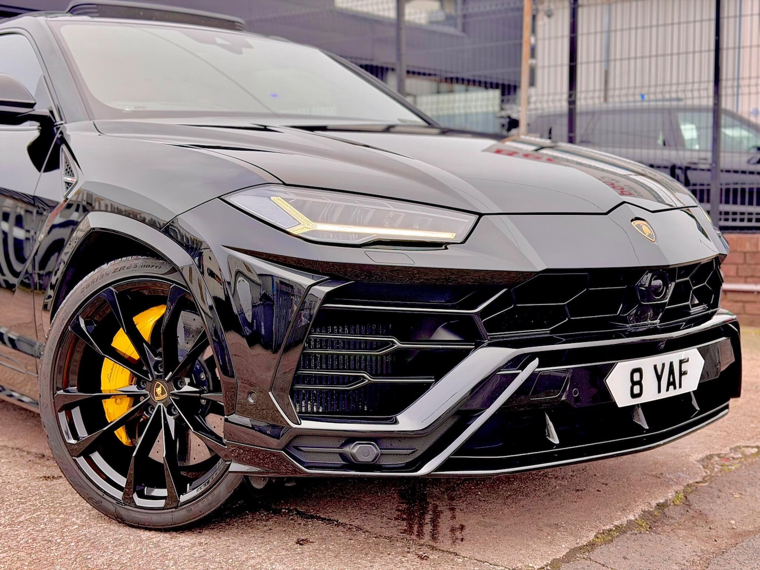 Used Lamborghini Urus 2021 for sale - 77143828: Photo 2
