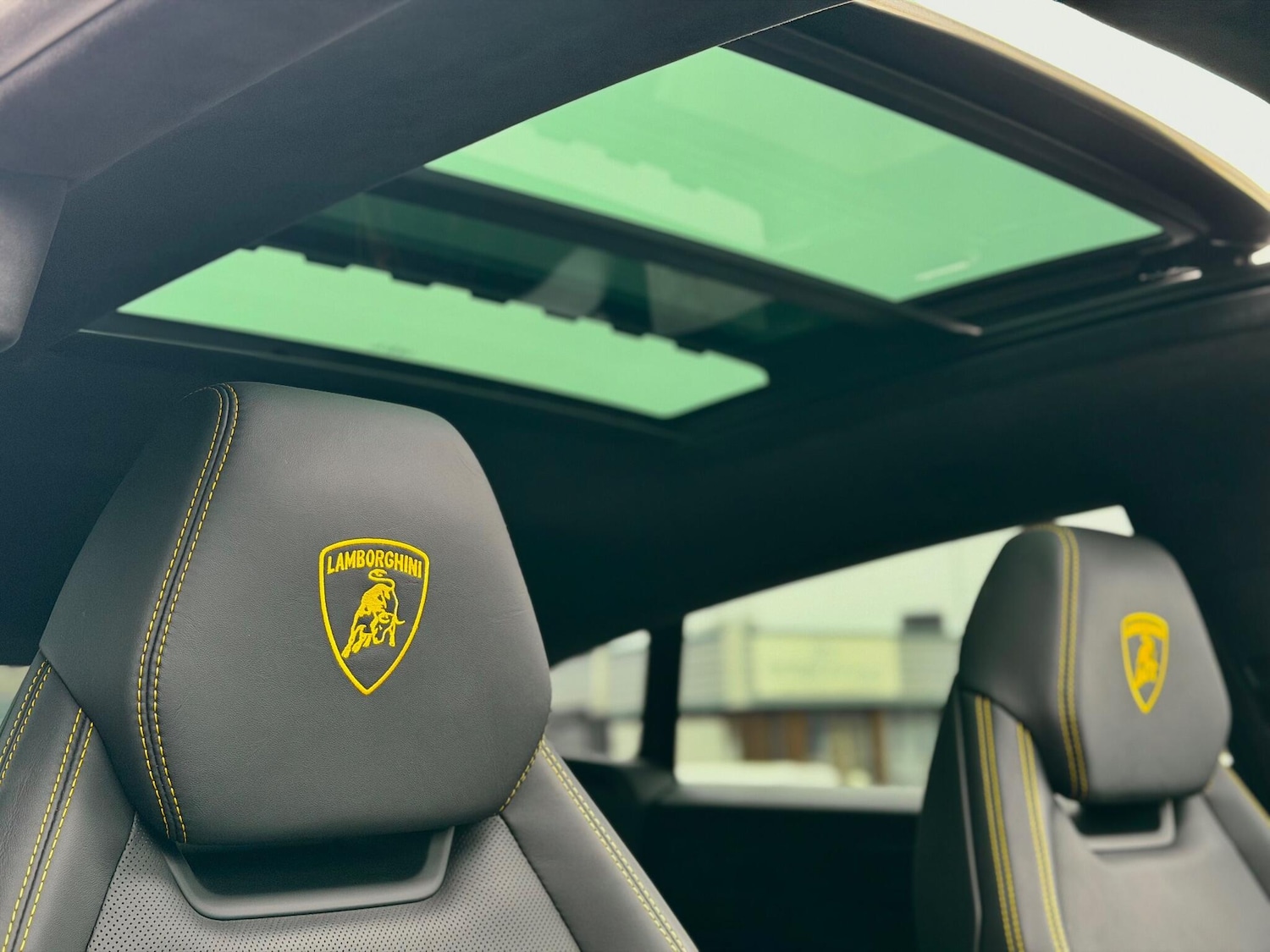 Used Lamborghini Urus 2021 for sale - 77143828: Photo 40