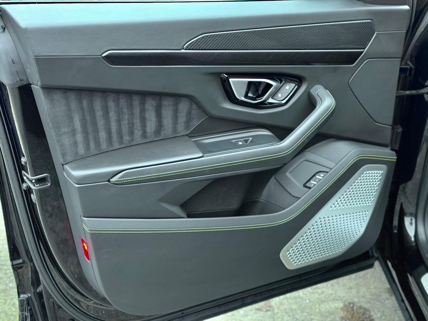 Used Lamborghini Urus 2021 for sale - 77143828: Photo 54