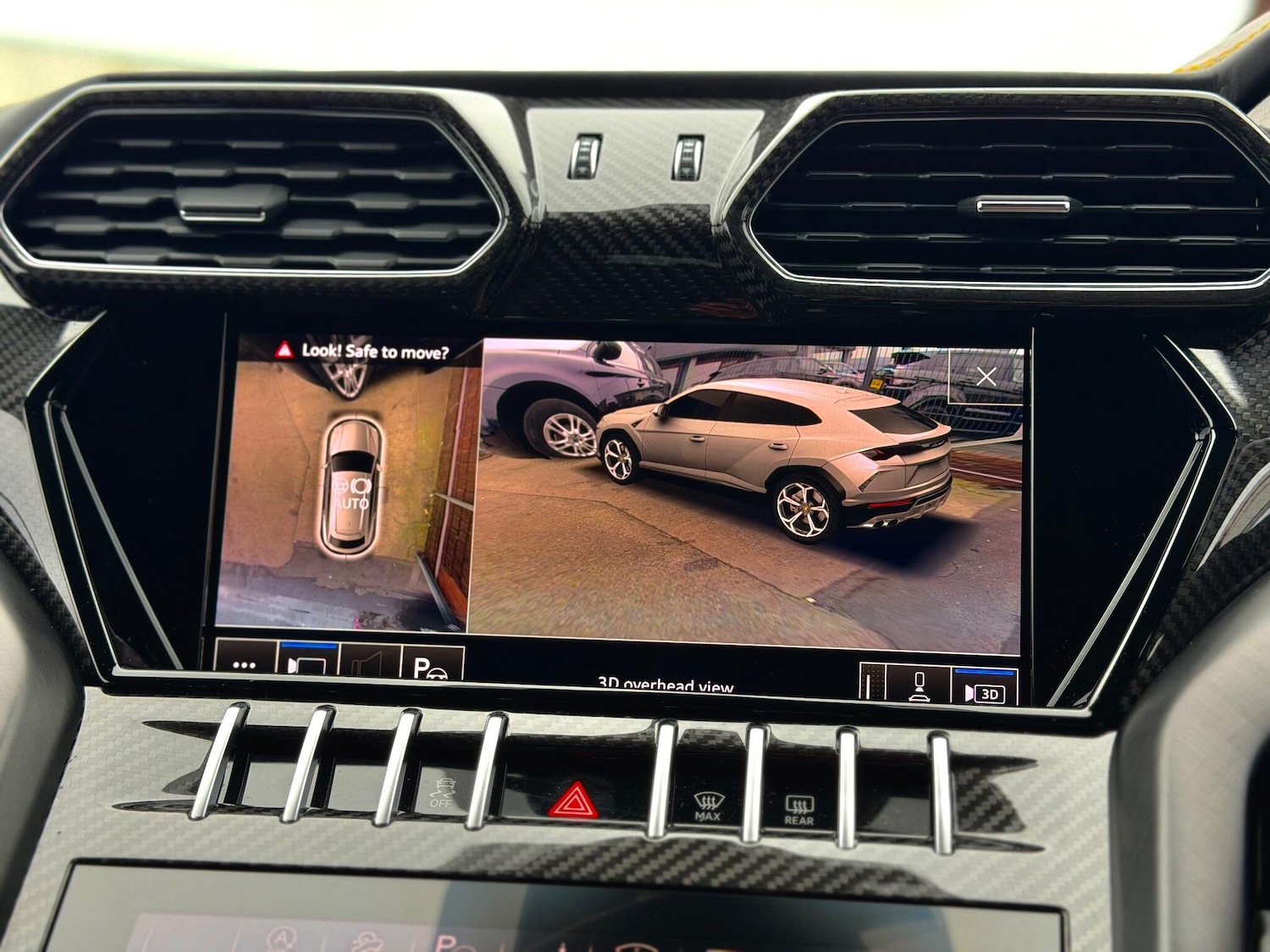 Used Lamborghini Urus 2021 for sale - 77143828: Photo 81