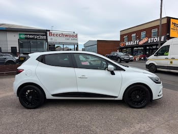 Used Renault Clio 2018 for sale - 79741196: Photo