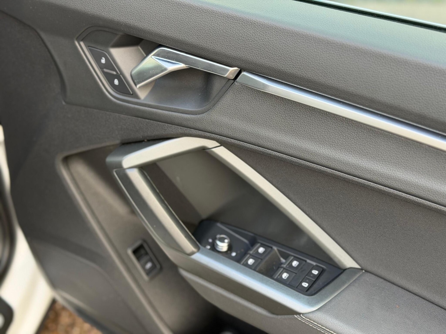 Used Audi Q3 2019 for sale - 77040252: Photo 15