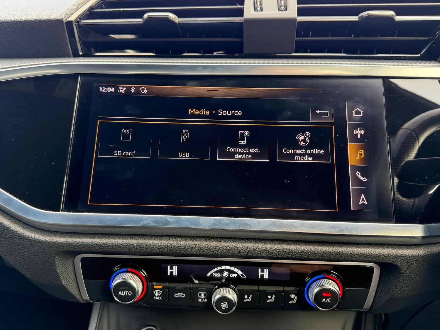 Used Audi Q3 2019 for sale - 77040252: Photo 38