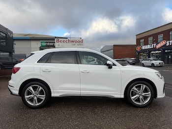 Used Audi Q3 2019 for sale - 77040252: Photo