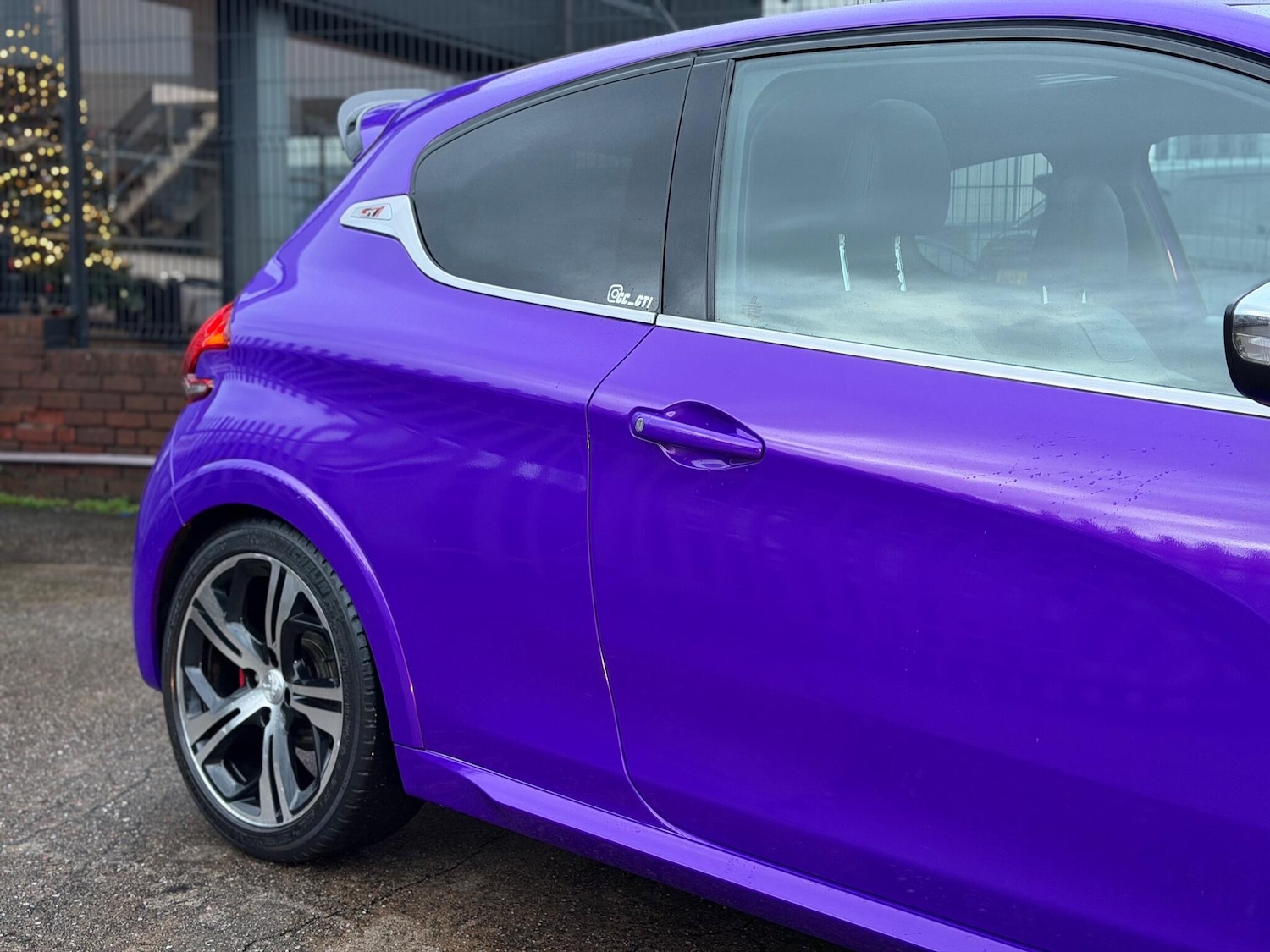 Used Peugeot 208 2018 for sale - 77039740: Photo 5