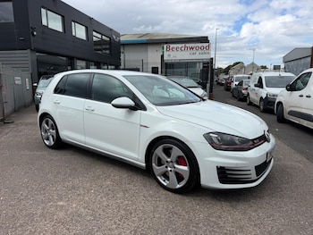 Used Volkswagen Golf 2015 for sale - 79373595: Photo