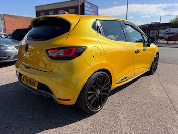 Used Renault Clio 2018 for sale - 79590762: Photo