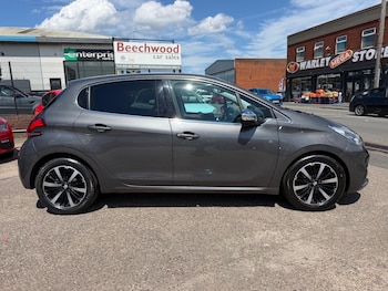 Used Peugeot 208 2019 for sale - 79034441: Photo
