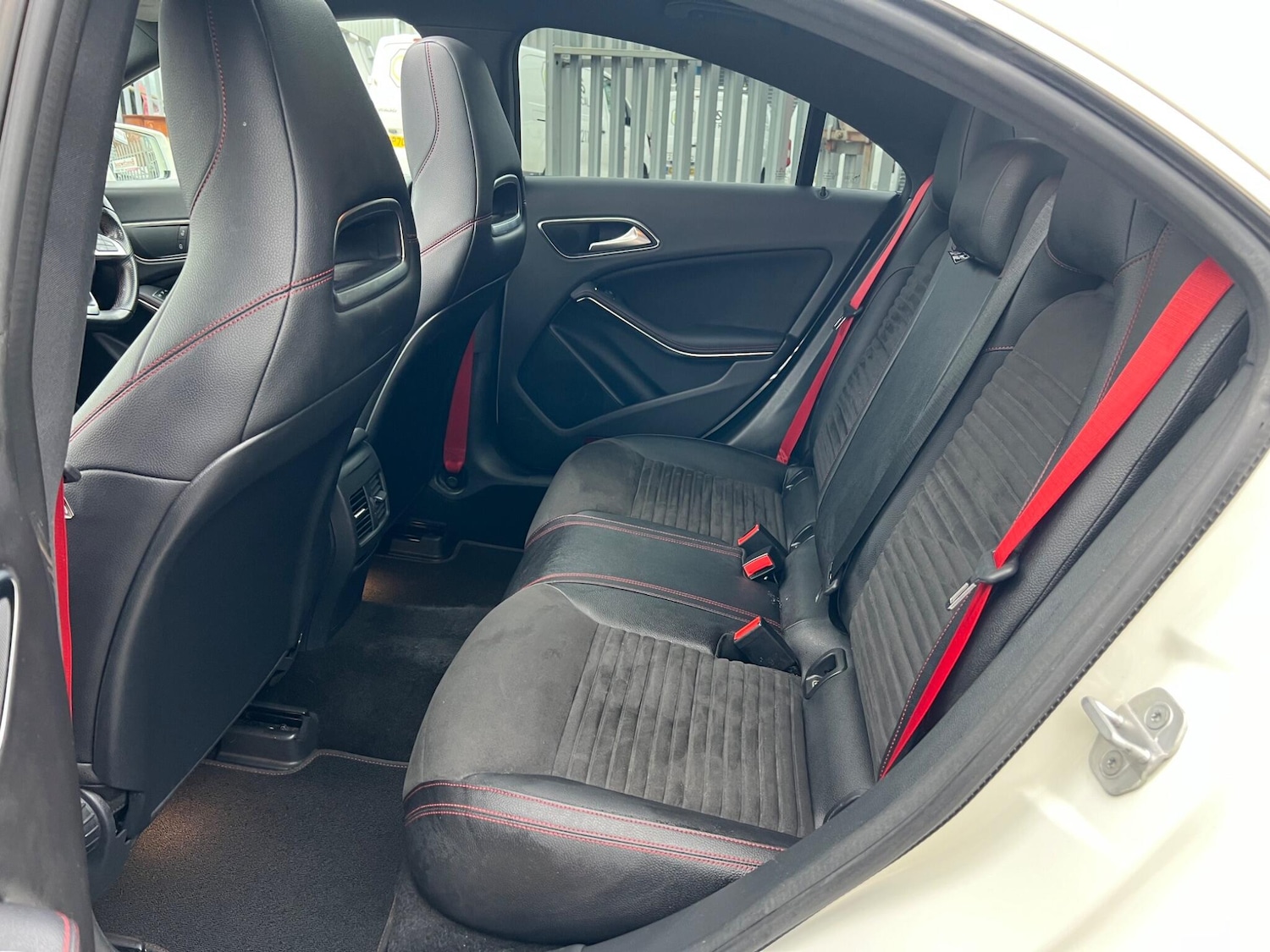 Used Mercedes-Benz CLA for sale - 77040015: Photo 9