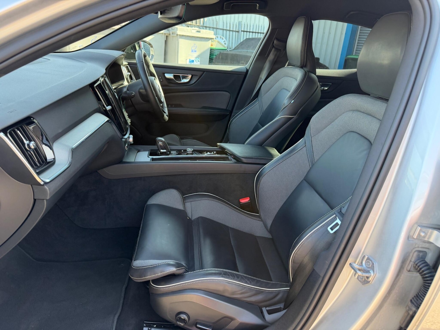 Used Volvo S60 2022 for sale - 78171469: Photo 6