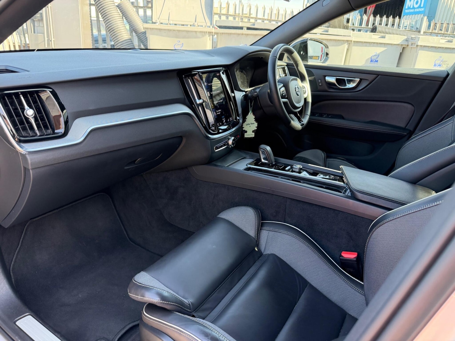 Used Volvo S60 2022 for sale - 78171469: Photo 9