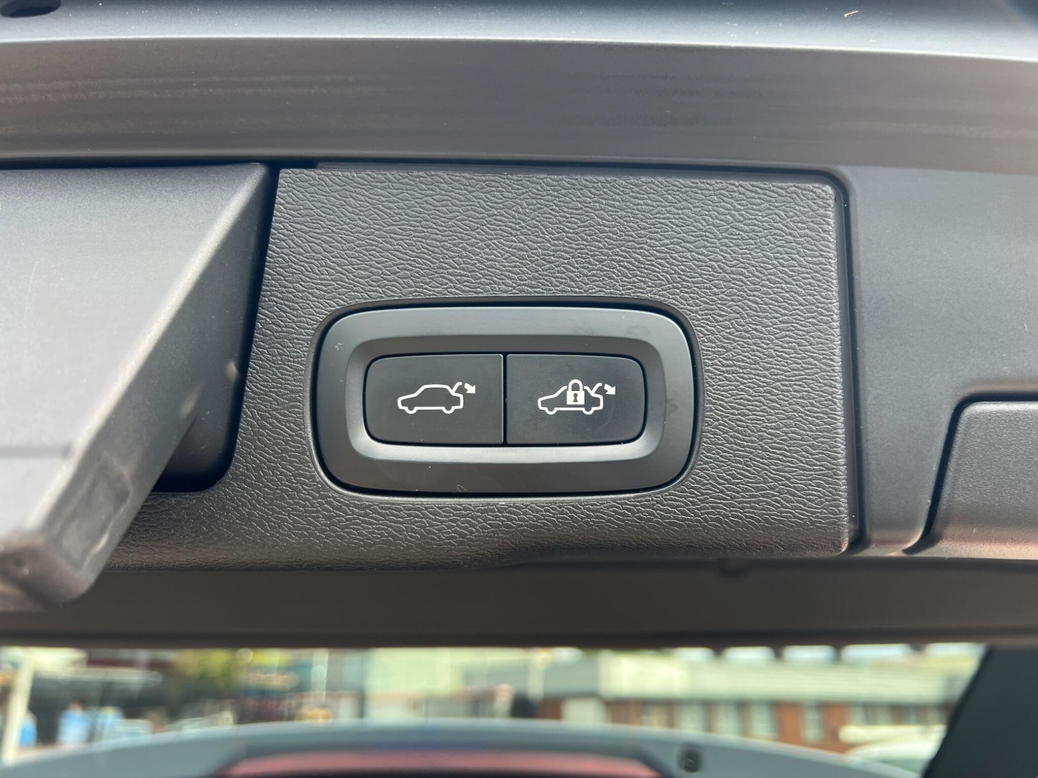 Used Volvo XC60 2021 for sale - 77039710: Photo 20