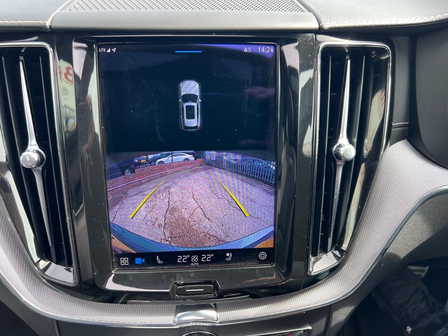 Used Volvo XC60 2021 for sale - 77039710: Photo 29