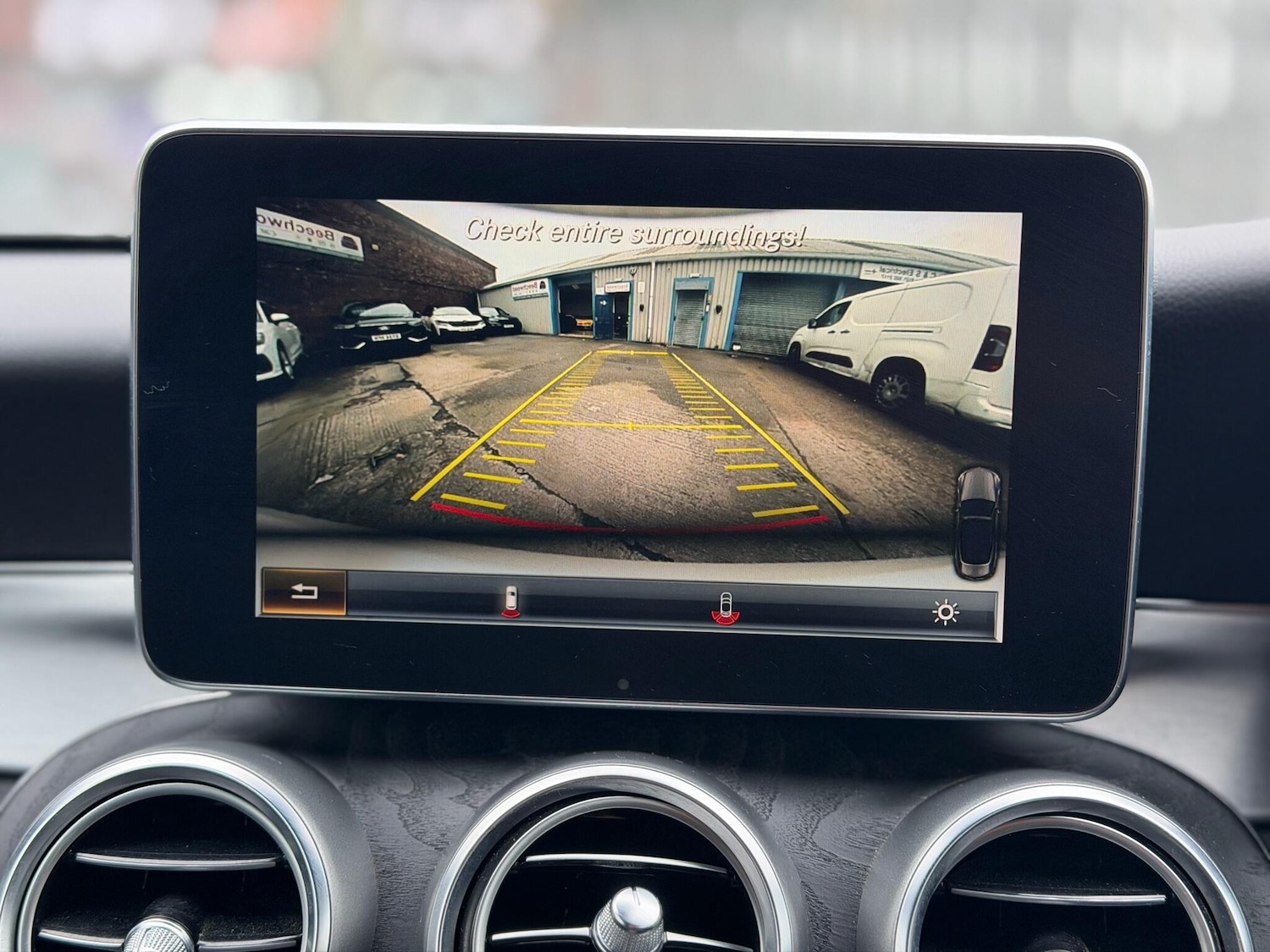 Used Mercedes-Benz C Class 2017 for sale - 77290615: Photo 29