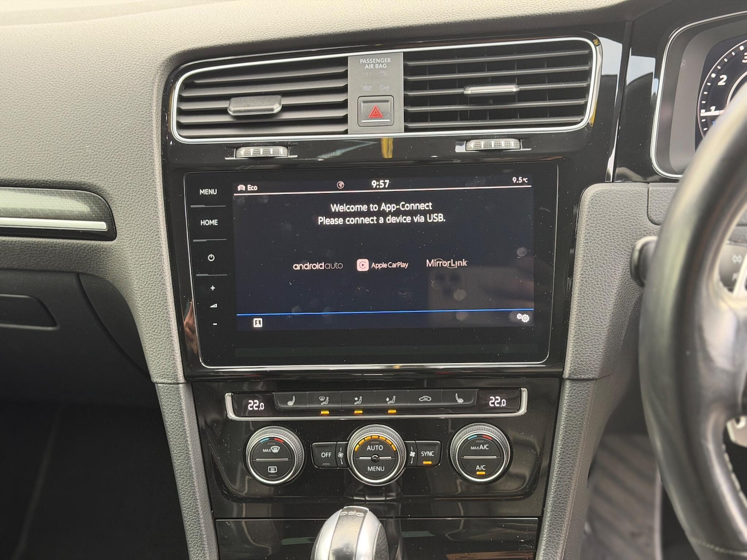 Used Volkswagen Golf 2017 for sale - 77040257: Photo 28