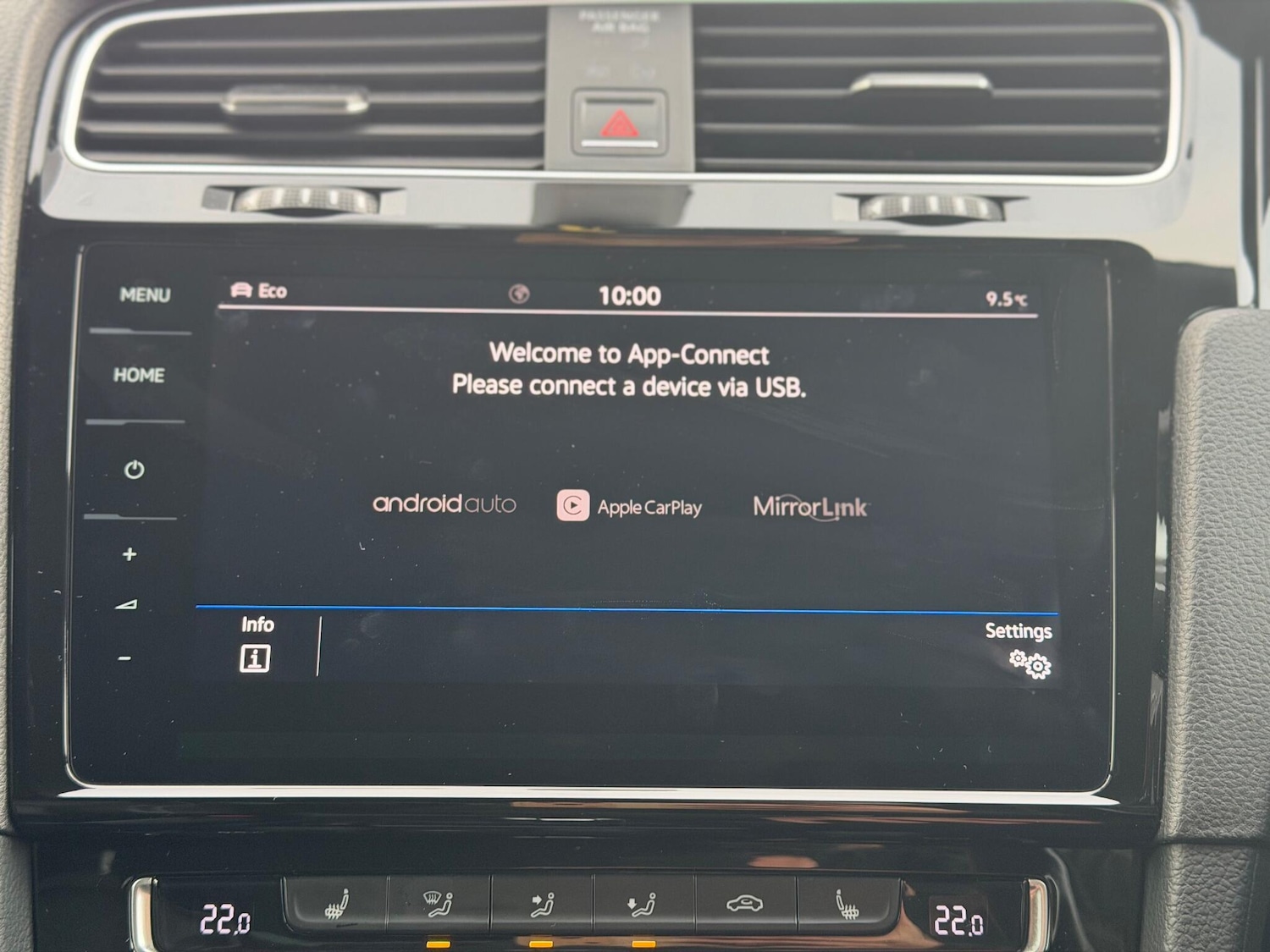 Used Volkswagen Golf 2017 for sale - 77040257: Photo 40