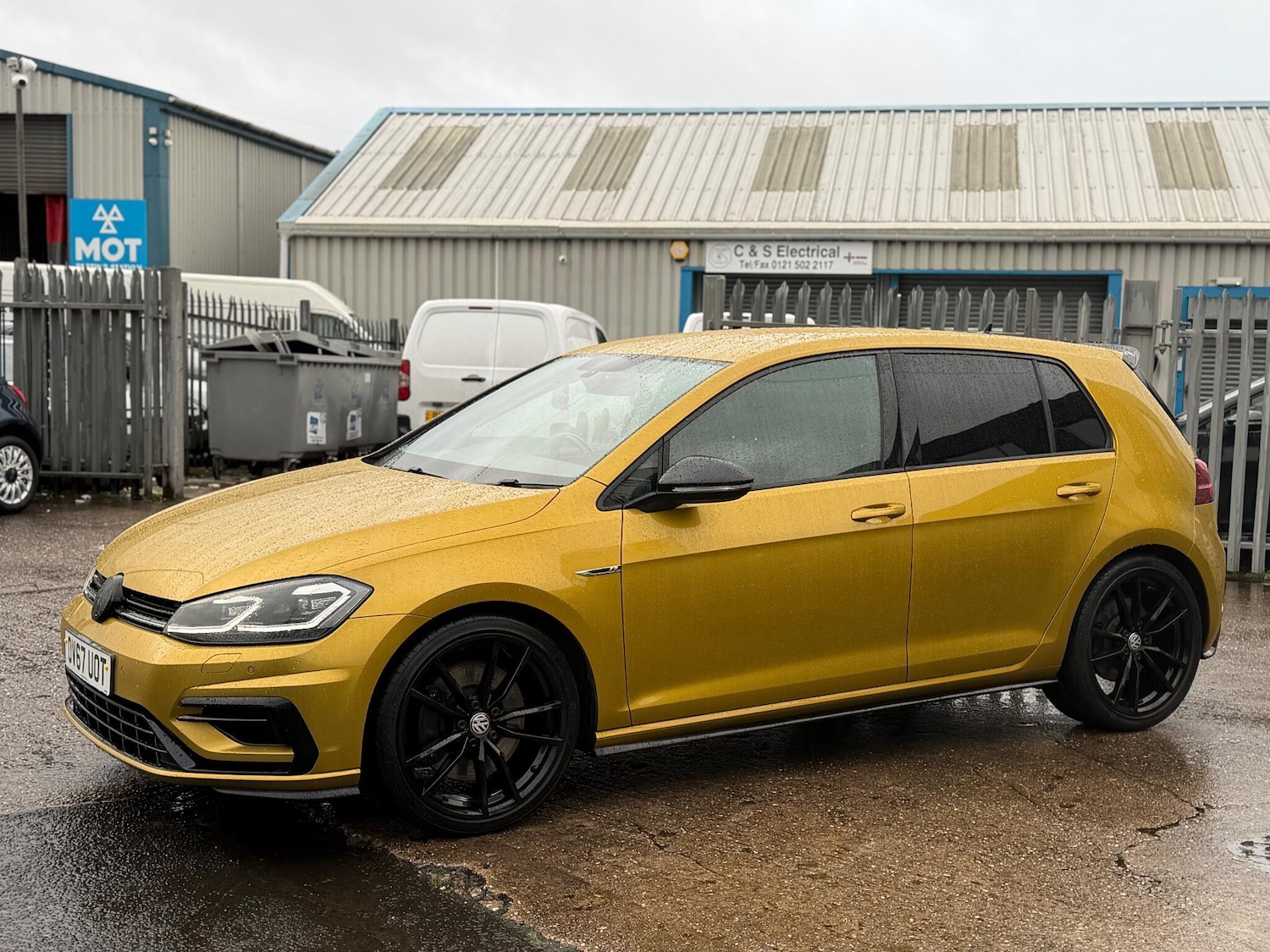 Used Volkswagen Golf 2017 for sale - 77040257: Photo 8