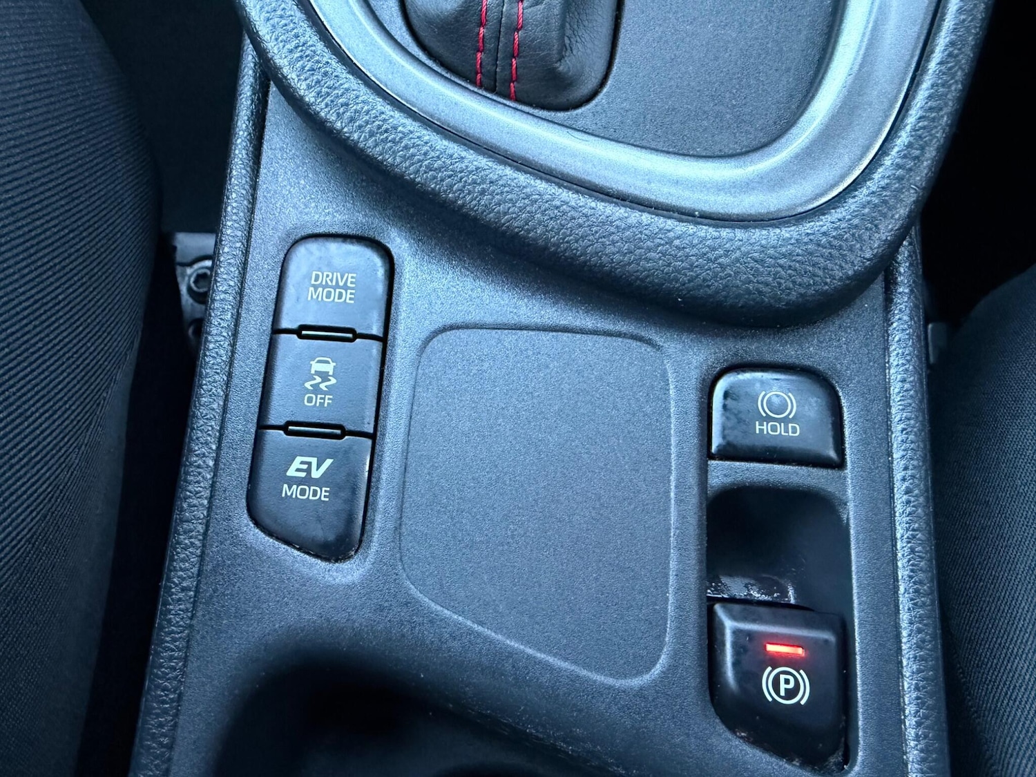 Used Toyota Yaris for sale - 77925170: Photo 15