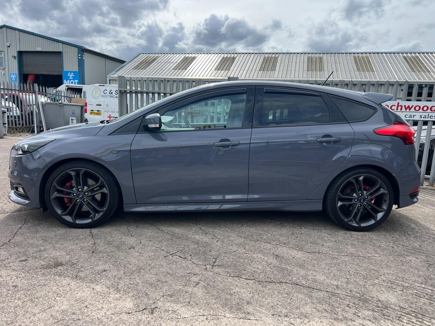 Used Ford Focus 2018 for sale - 77039730: Photo 7