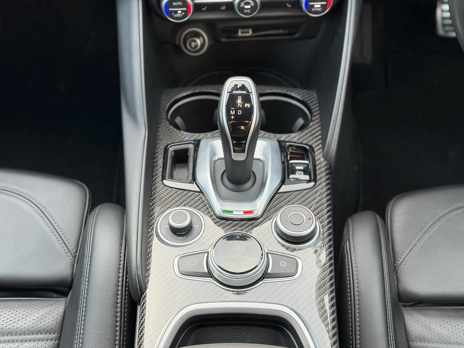 Used Alfa Romeo Giulia 2023 for sale - 77039820: Photo 11