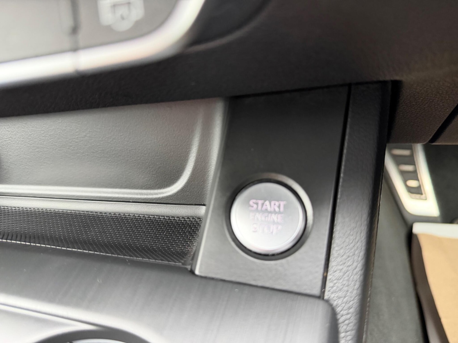 Used Audi A4 2017 for sale - 77978317: Photo 15