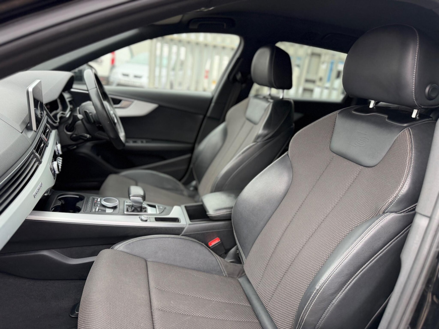 Used Audi A4 2017 for sale - 77978317: Photo 26