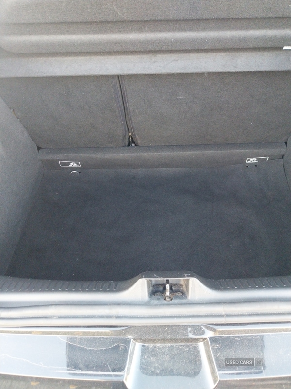 Used Renault Clio 2013 for sale - 76634641: Photo 3