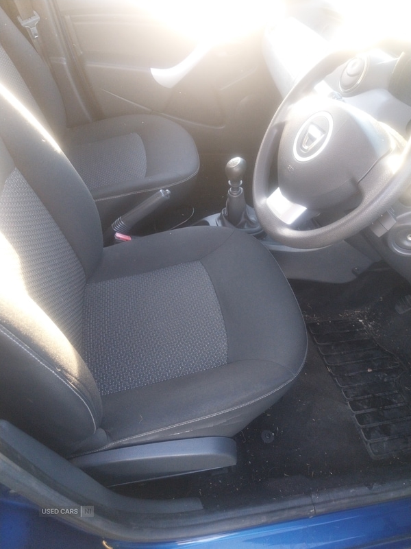 Used Dacia Duster 2014 for sale - 76702789: Photo 2