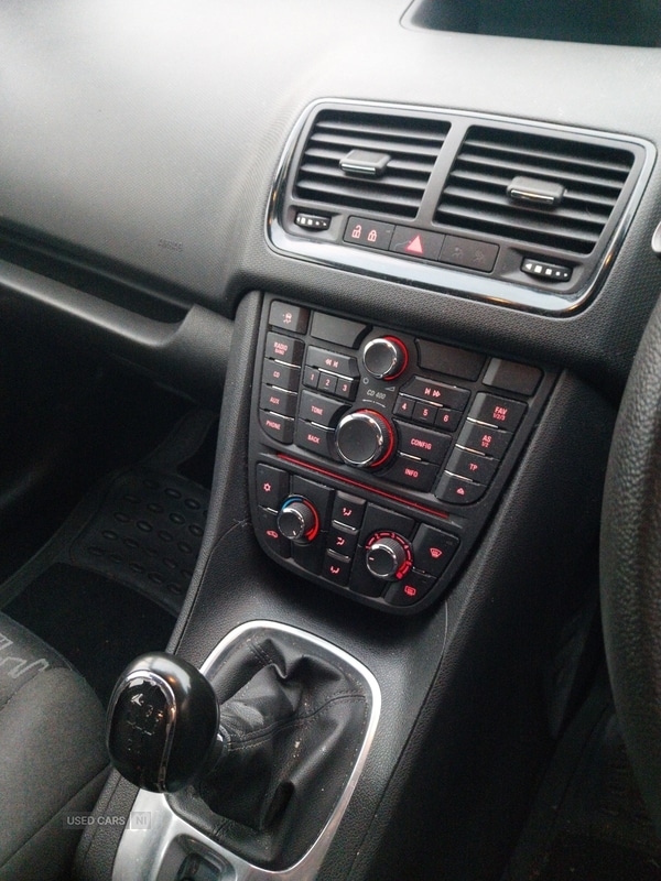 Used Vauxhall Meriva 2015 for sale - 76608724: Photo 9