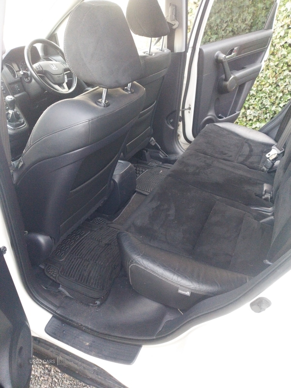 Used Honda CR-V 2011 for sale - 76965845: Photo 10