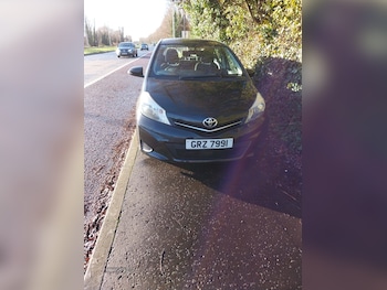 Used Toyota Yaris 2012 for sale - 77192516: Photo