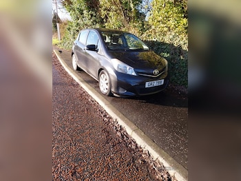 Used Toyota Yaris 2012 for sale - 77192516: Photo