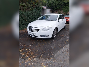 Vauxhall - Insignia