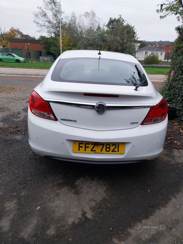 Used Vauxhall Insignia 2011 for sale - 76308799: Photo 2