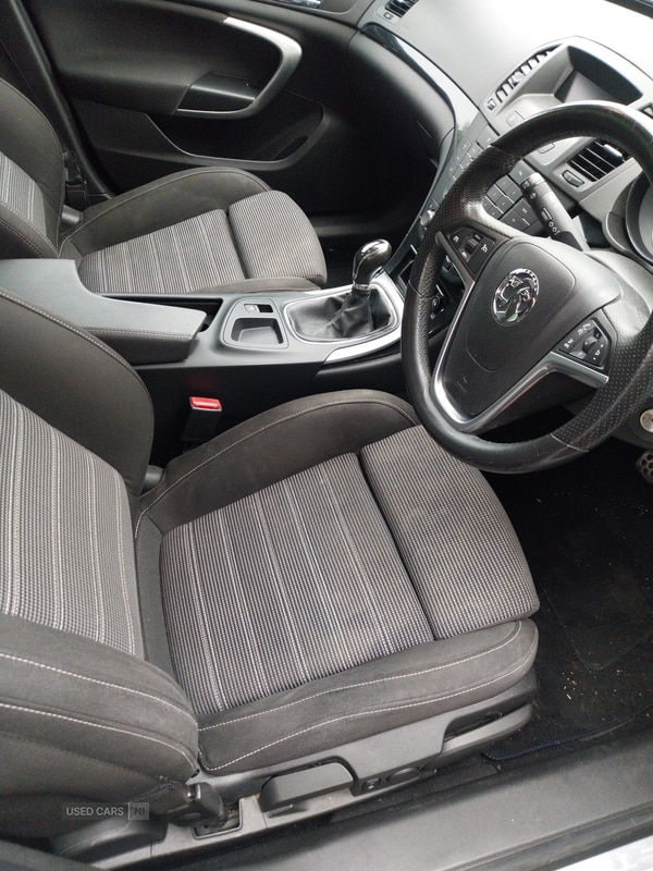 Used Vauxhall Insignia 2011 for sale - 76308799: Photo 3