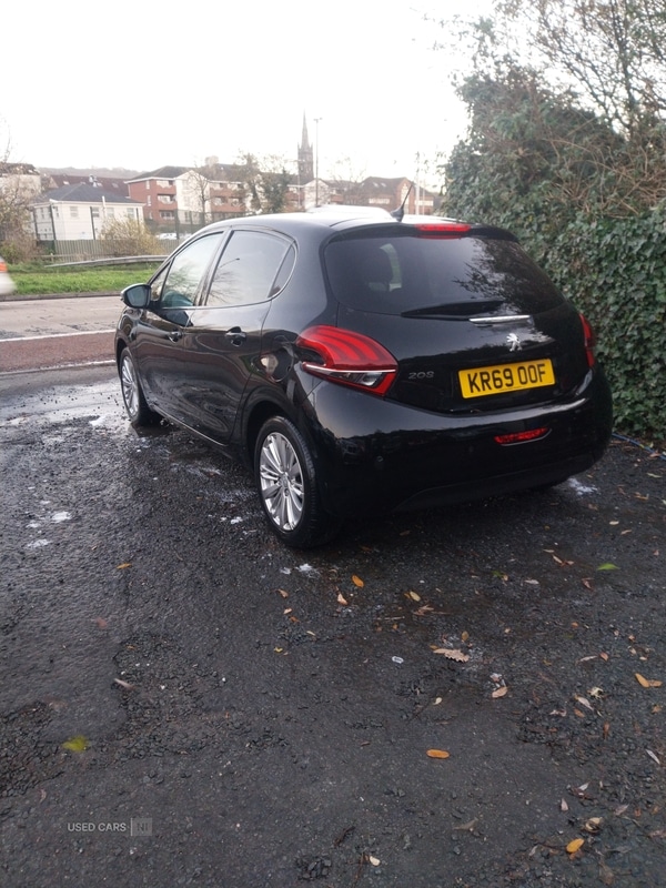 Used Peugeot 208 2019 for sale - 76772420: Photo 5
