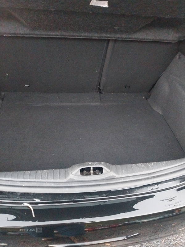 Used Peugeot 208 2019 for sale - 76772420: Photo 8