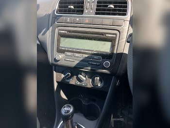 Used Volkswagen Polo 2010 for sale - 79304615: Photo